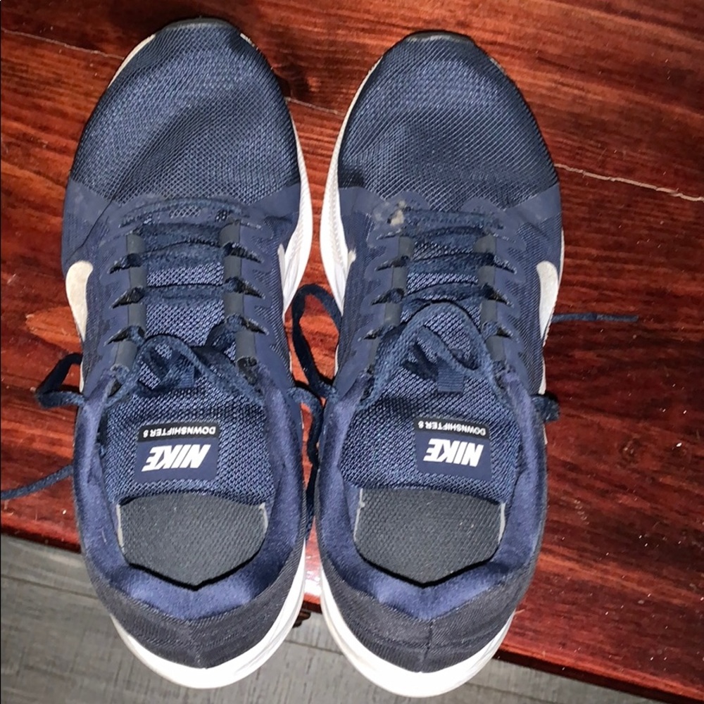 Men’s Nike shoes